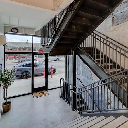 Historic Apartment In Prime Location メンフィス エクステリア 写真