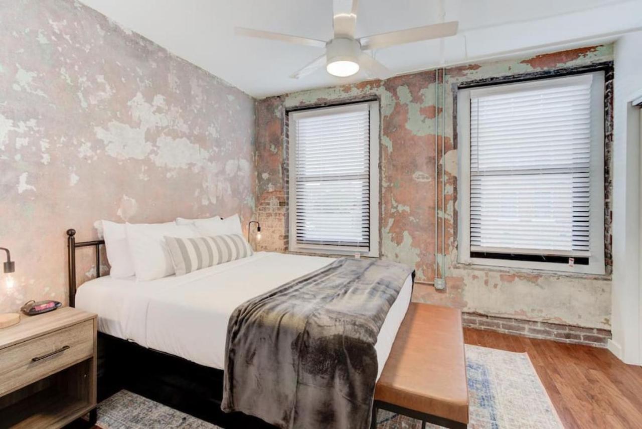 Historic Apartment In Prime Location メンフィス エクステリア 写真